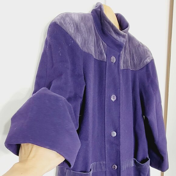 Vintage Pure Virgin Wool Coquette Purple Button Coat Pockets Retro Long Jacket - Picture 4 of 15